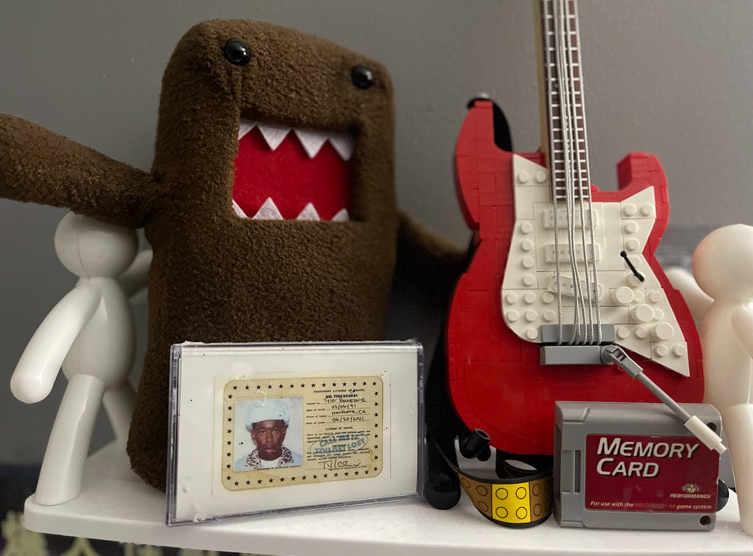 Domo Shelf